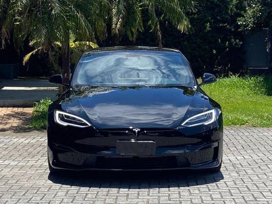 TESLA MODEL S ELÉTRICO LONG RANGE